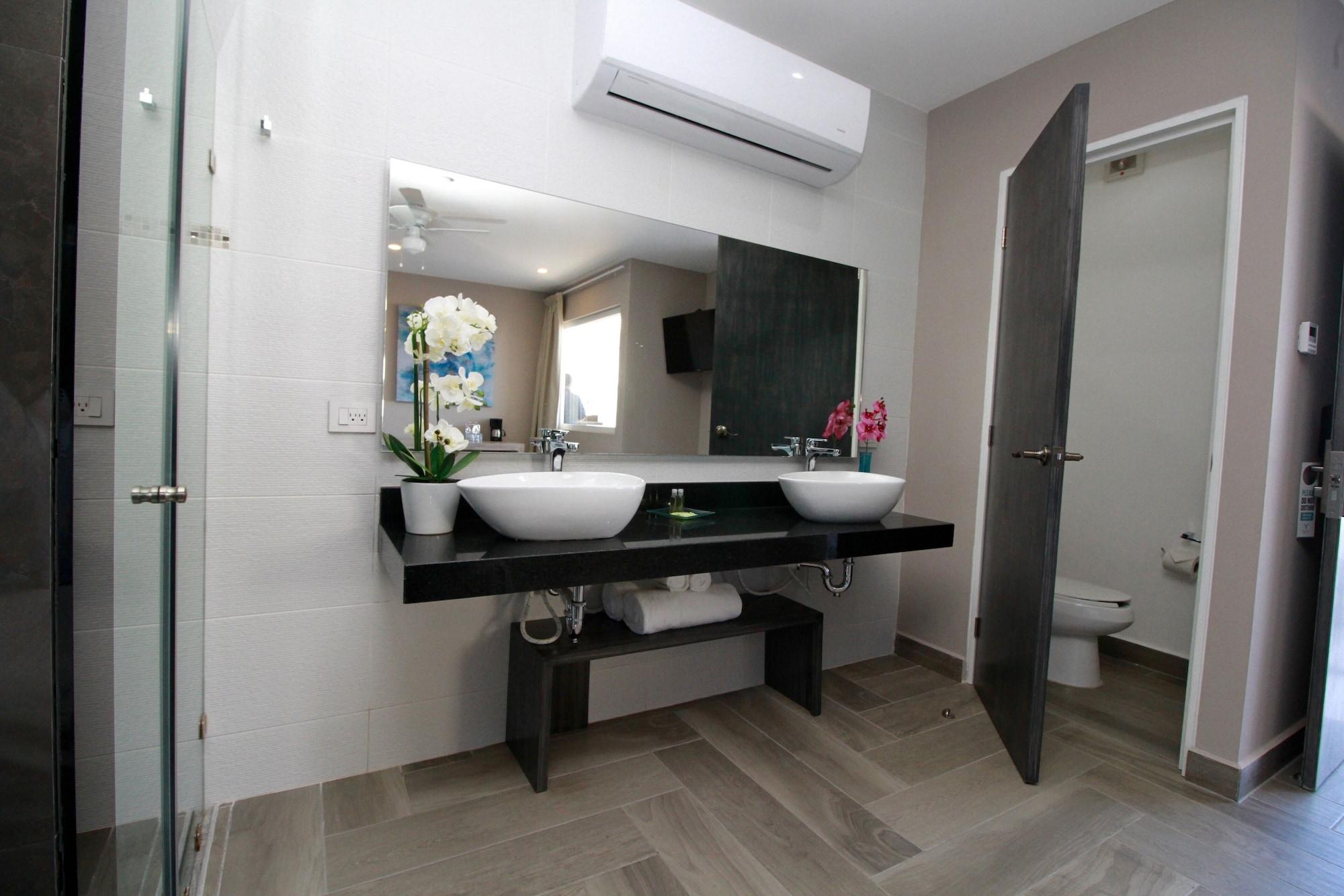 Bfh Attraction Deluxe Hotel Playa del Carmen Dış mekan fotoğraf